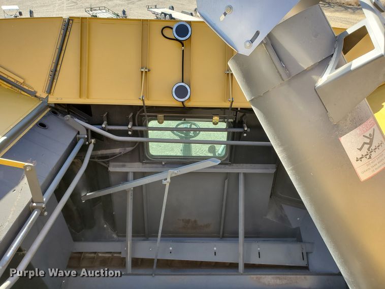 image for item DF4610 2011 Claas Lexion 740  combine