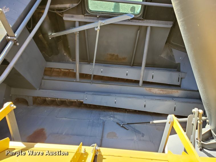 image for item DF4610 2011 Claas Lexion 740  combine