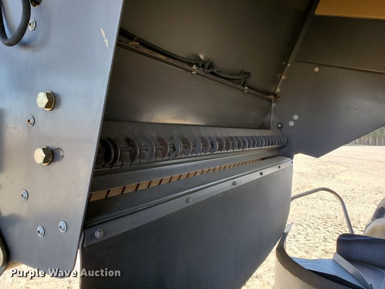 image for item DF4610 2011 Claas Lexion 740  combine