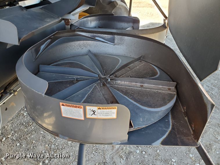 image for item DF4610 2011 Claas Lexion 740  combine