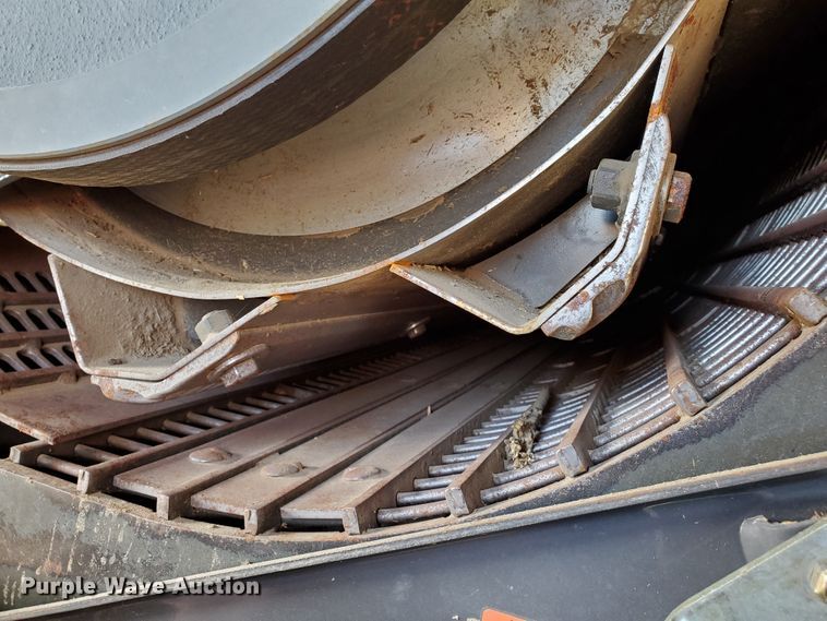 image for item DF4610 2011 Claas Lexion 740  combine