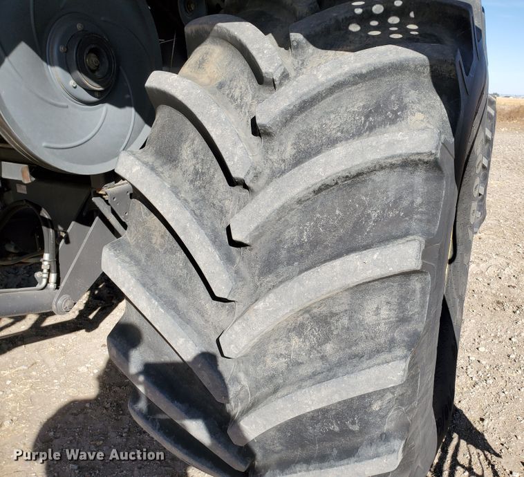 image for item DF4610 2011 Claas Lexion 740  combine