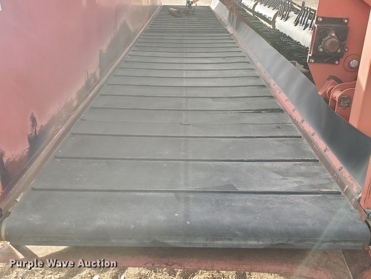 image for item DF4614 2005 H&S TWM12 hay merger