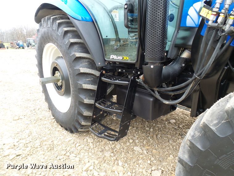 image for item DG2129 2011 New Holland T6050  MFWD tractor