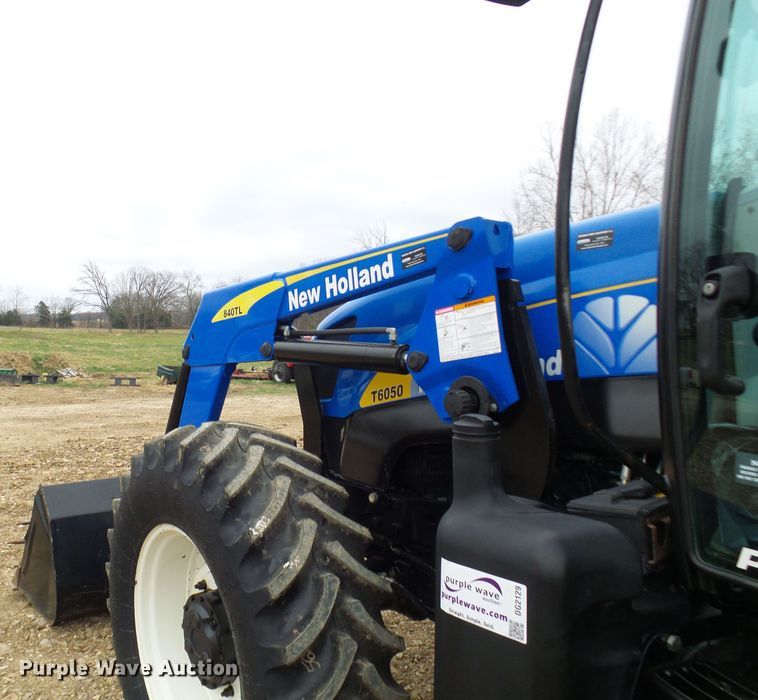 image for item DG2129 2011 New Holland T6050  MFWD tractor
