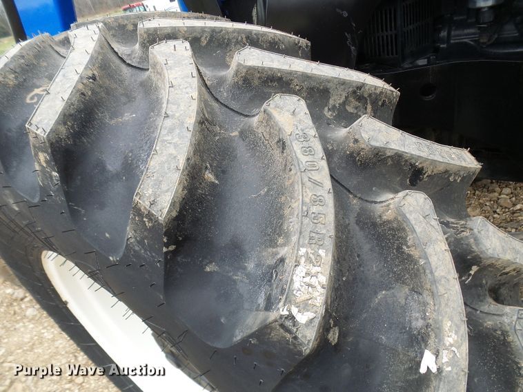 image for item DG2129 2011 New Holland T6050  MFWD tractor