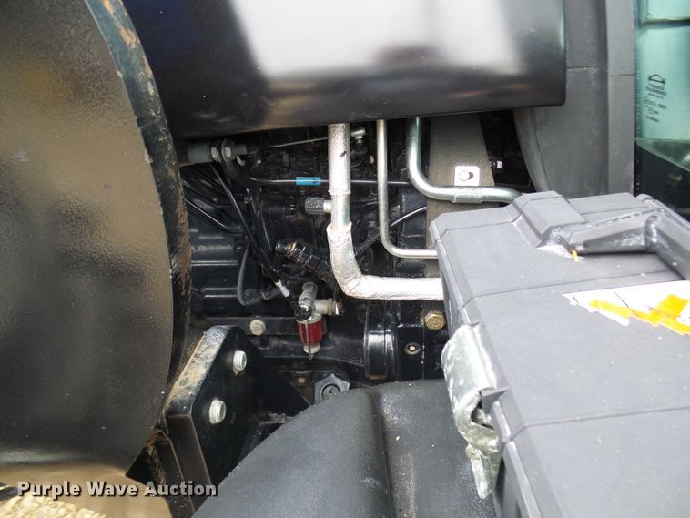 image for item DG2129 2011 New Holland T6050  MFWD tractor