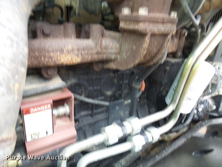 image for item DG2129 2011 New Holland T6050  MFWD tractor