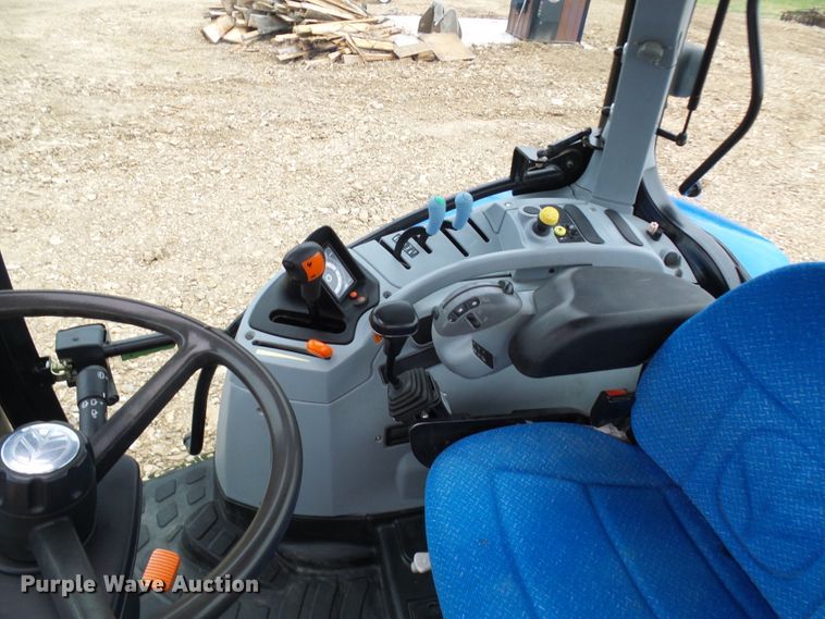 image for item DG2129 2011 New Holland T6050  MFWD tractor