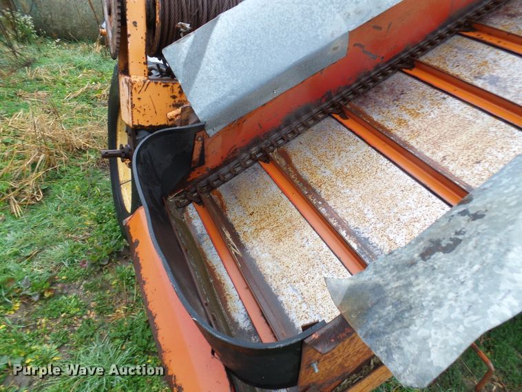 image for item DG2135 Kelly-Ryan Big Bagger 2W88 silage bagger