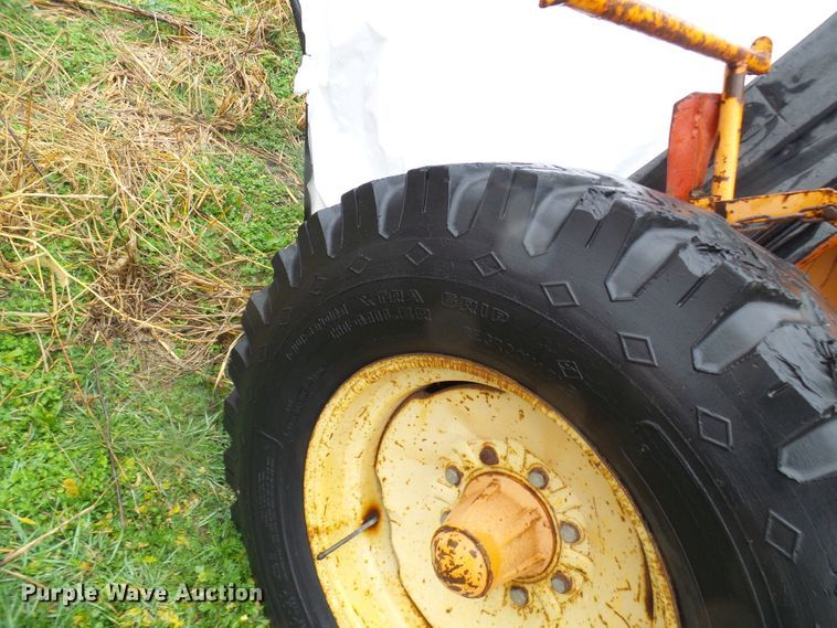 image for item DG2135 Kelly-Ryan Big Bagger 2W88 silage bagger