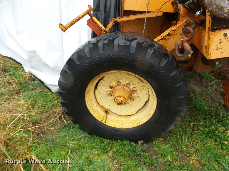 image for item DG2135 Kelly-Ryan Big Bagger 2W88 silage bagger