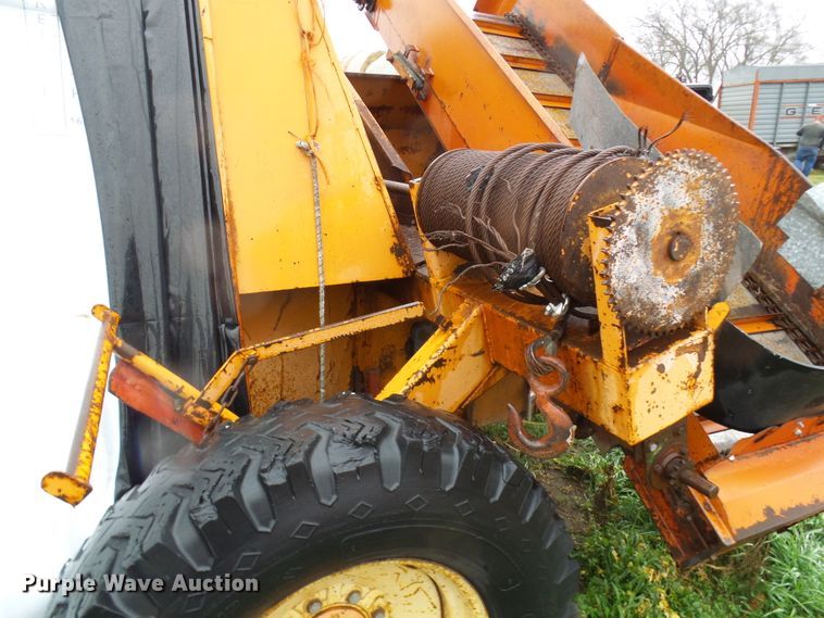 image for item DG2135 Kelly-Ryan Big Bagger 2W88 silage bagger