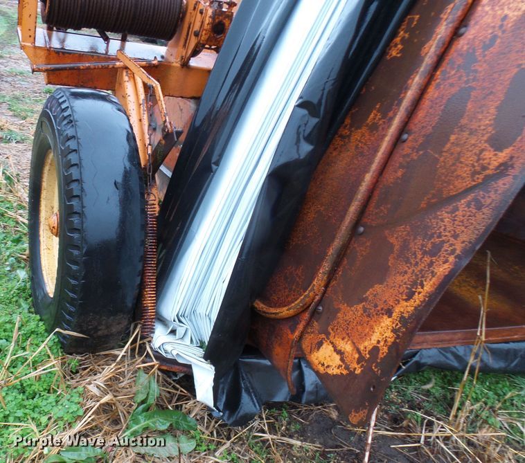 image for item DG2135 Kelly-Ryan Big Bagger 2W88 silage bagger