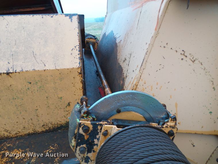 image for item DG2135 Kelly-Ryan Big Bagger 2W88 silage bagger