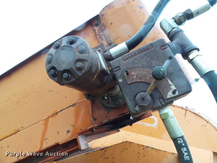 image for item DG2135 Kelly-Ryan Big Bagger 2W88 silage bagger