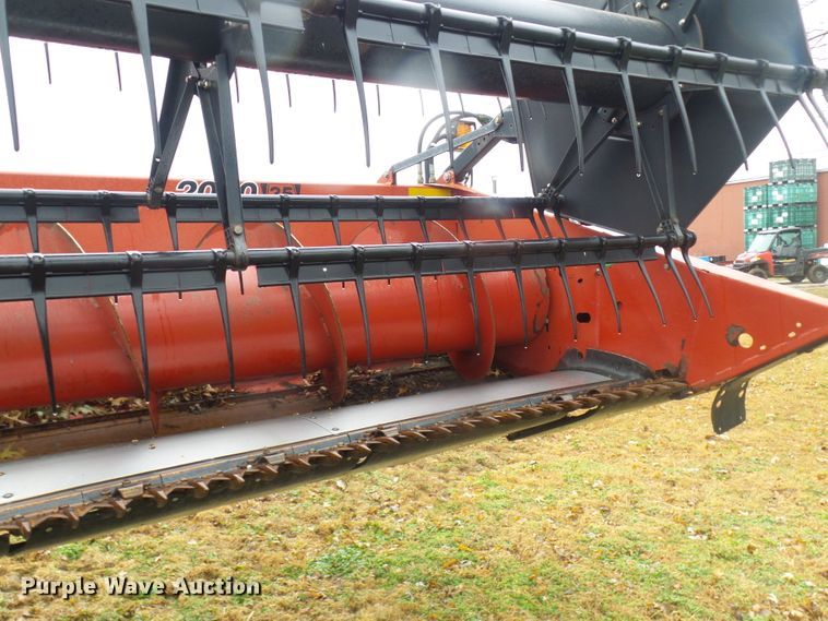 image for item DG2136 Case IH 2020 35 N76 BK flex head