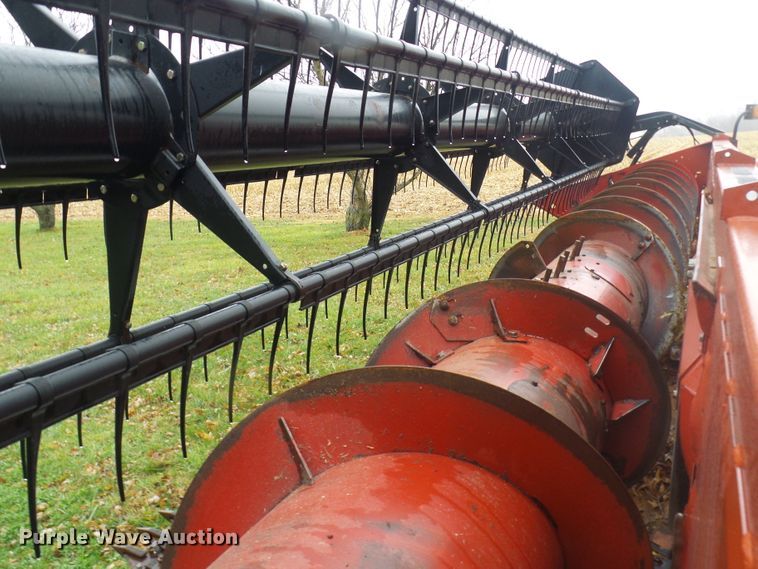 image for item DG2136 Case IH 2020 35 N76 BK flex head