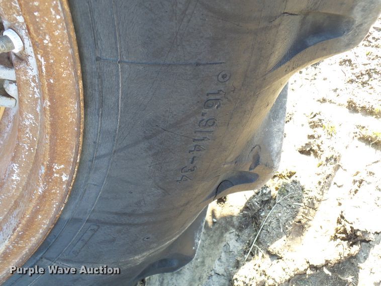 image for item DG2149 Case 831C  tractor