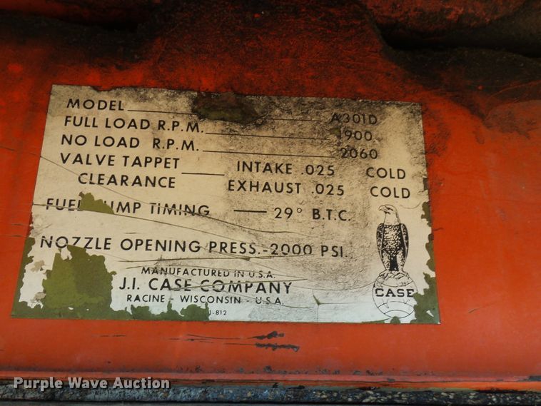 image for item DG2149 Case 831C  tractor