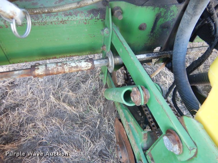 image for item DG4660 John Deere 7300  no-till planter