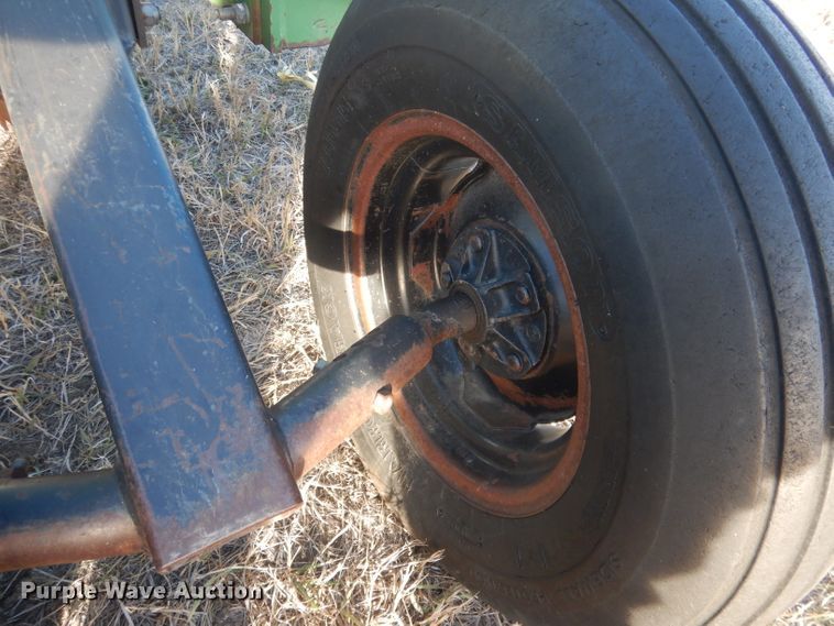 image for item DG4660 John Deere 7300  no-till planter