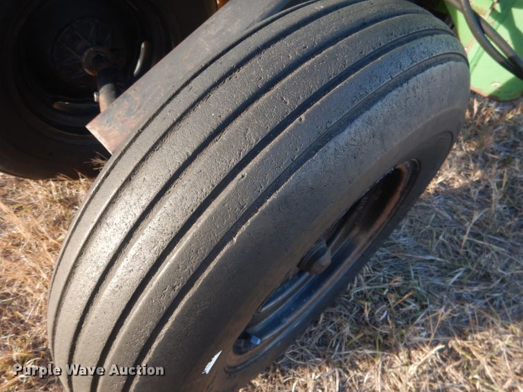 image for item DG4660 John Deere 7300  no-till planter