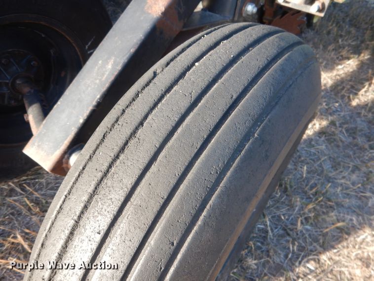 image for item DG4660 John Deere 7300  no-till planter