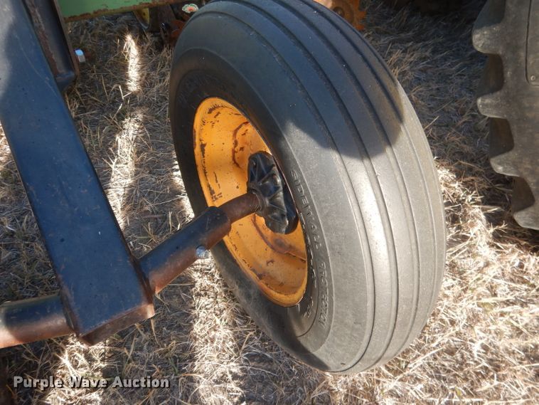 image for item DG4660 John Deere 7300  no-till planter