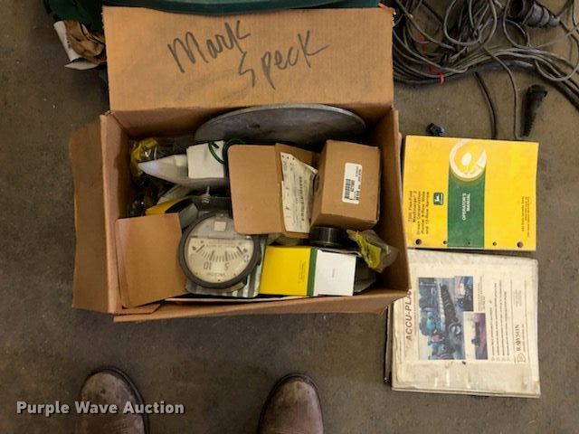 image for item DG4660 John Deere 7300  no-till planter