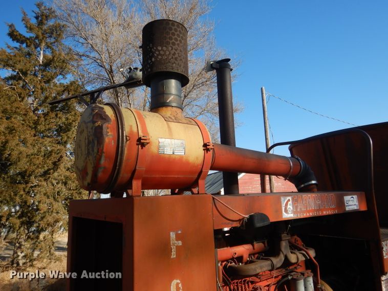 image for item DG4667 Farmland F903 bale processor