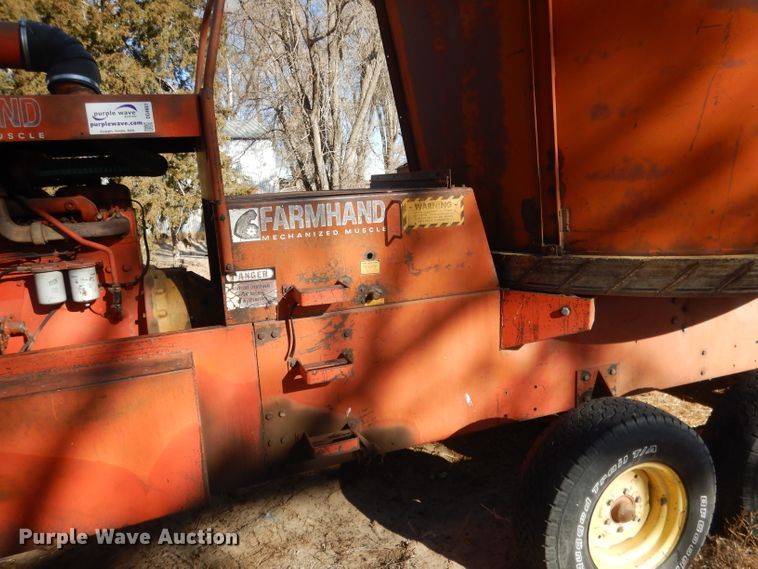 image for item DG4667 Farmland F903 bale processor