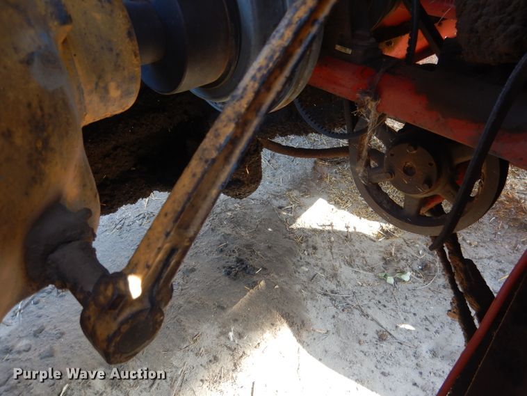 image for item DG4667 Farmland F903 bale processor