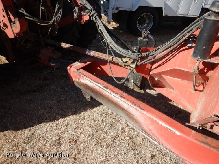 image for item DG4669 Brent 1084  grain cart