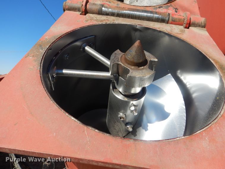 image for item DG4669 Brent 1084  grain cart