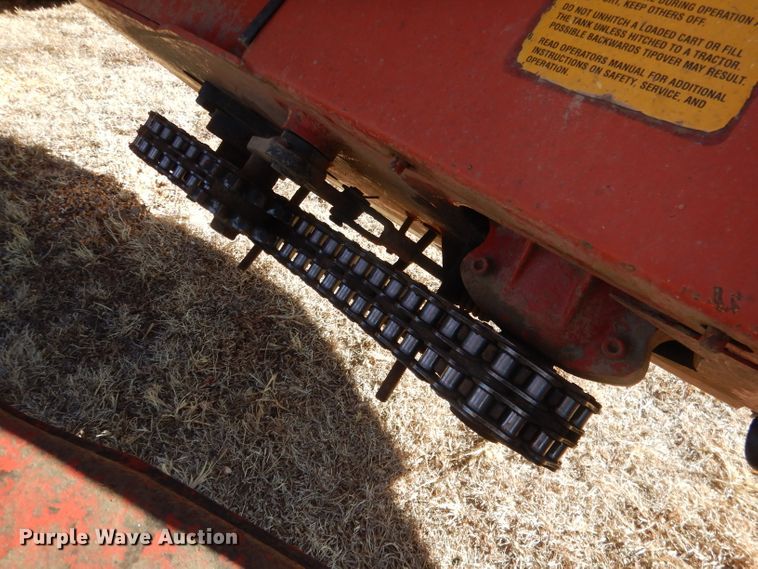 image for item DG4669 Brent 1084  grain cart