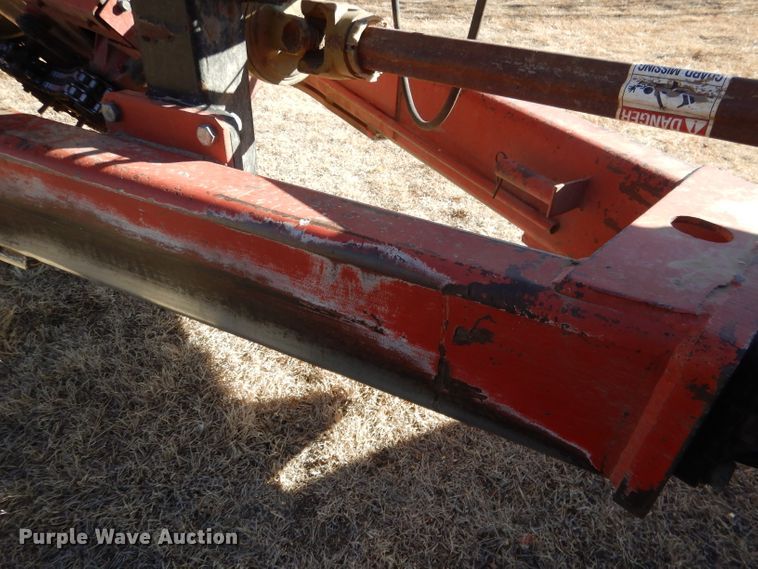 image for item DG4669 Brent 1084  grain cart