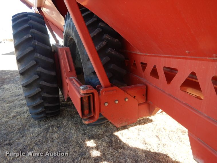 image for item DG4669 Brent 1084  grain cart