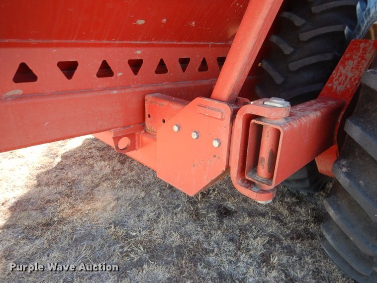 image for item DG4669 Brent 1084  grain cart