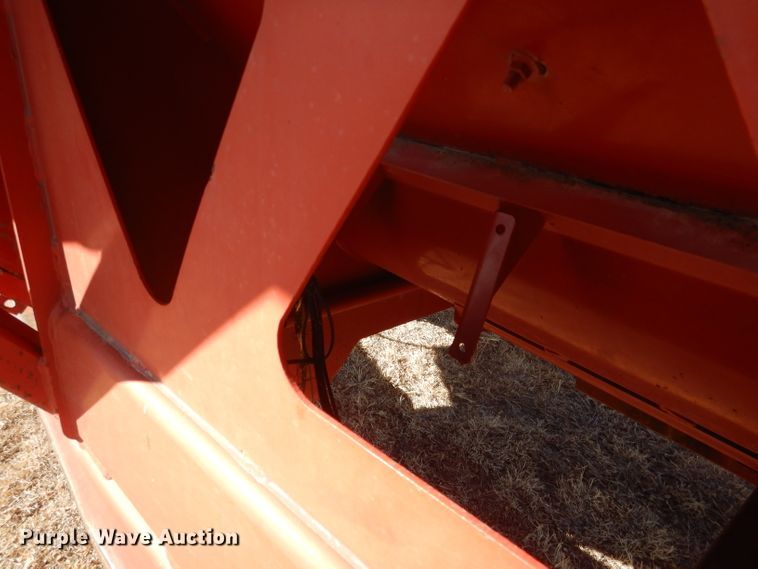 image for item DG4669 Brent 1084  grain cart