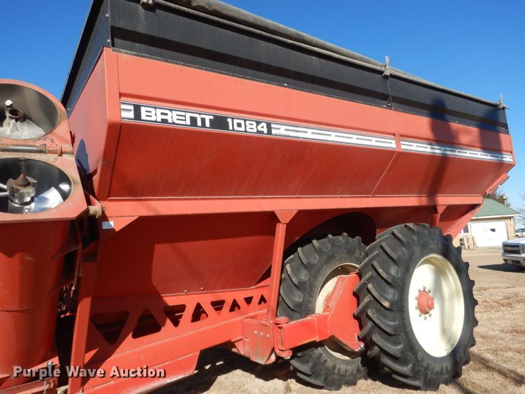 image for item DG4669 Brent 1084  grain cart