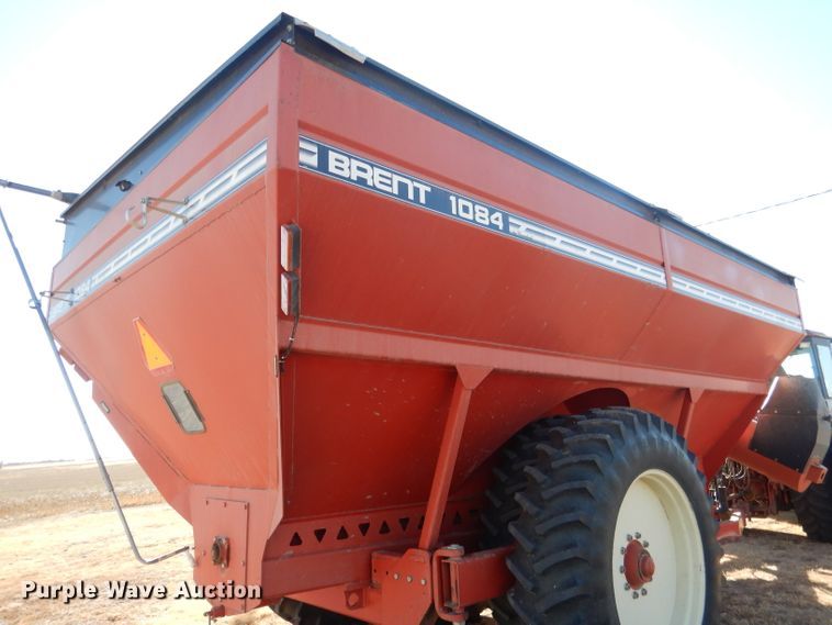 image for item DG4669 Brent 1084  grain cart