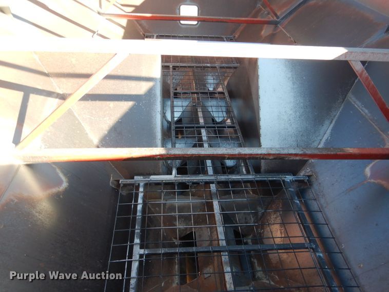 image for item DG4669 Brent 1084  grain cart