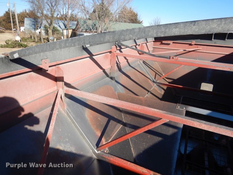 image for item DG4669 Brent 1084  grain cart