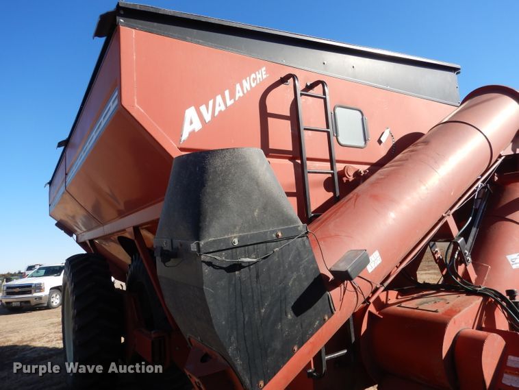 image for item DG4669 Brent 1084  grain cart