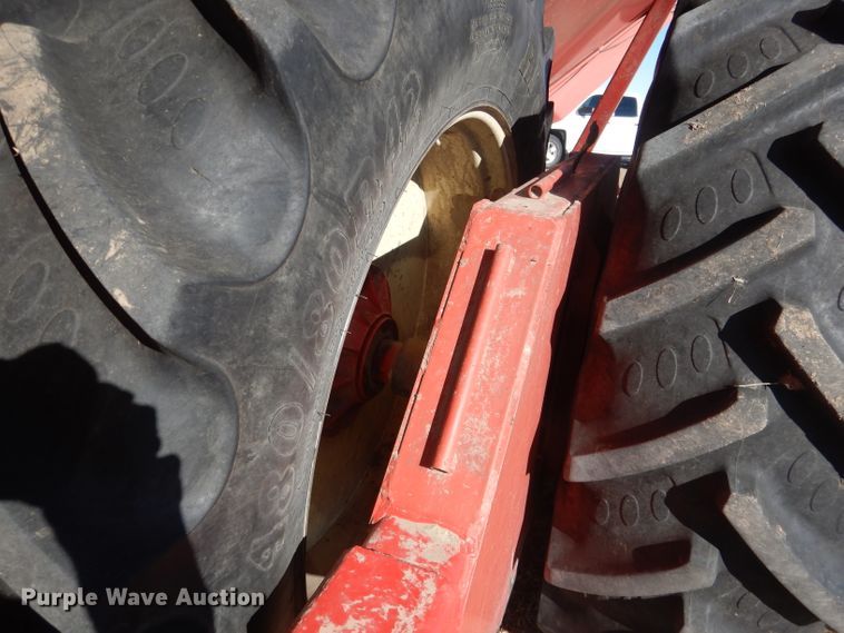 image for item DG4669 Brent 1084  grain cart