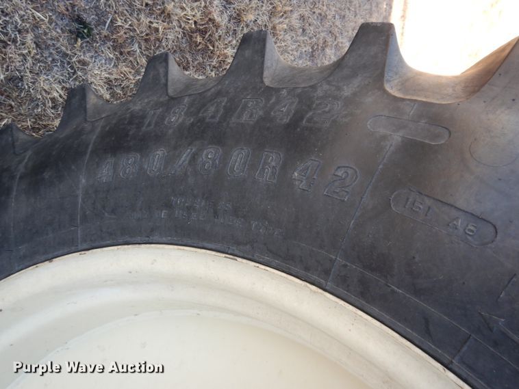 image for item DG4669 Brent 1084  grain cart