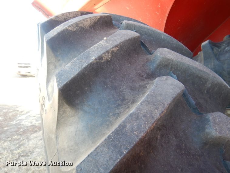 image for item DG4669 Brent 1084  grain cart