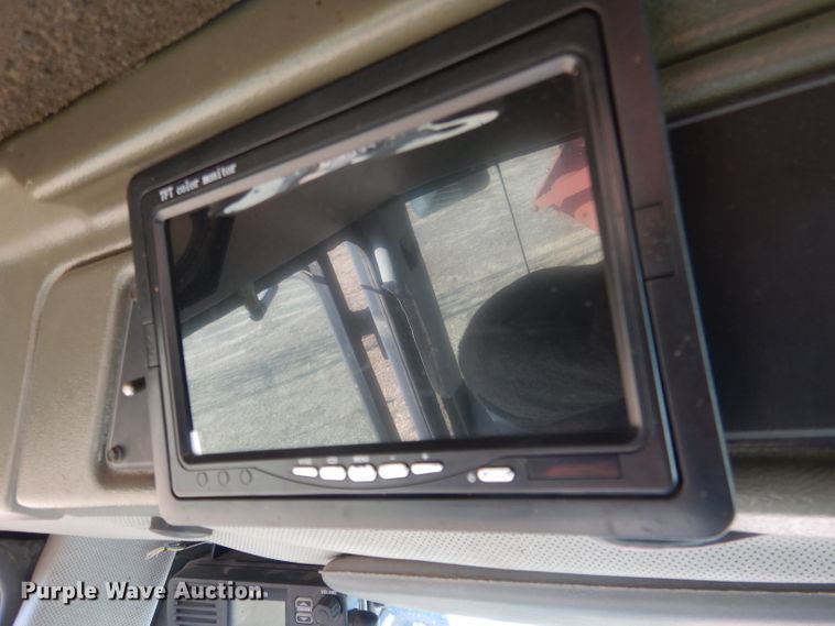 image for item DG4669 Brent 1084  grain cart