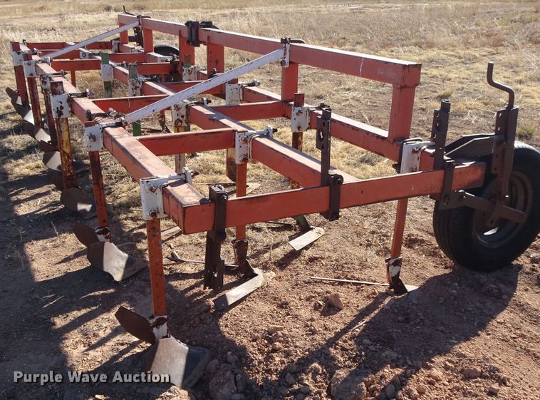image for item DI0780 Hamby cultivator